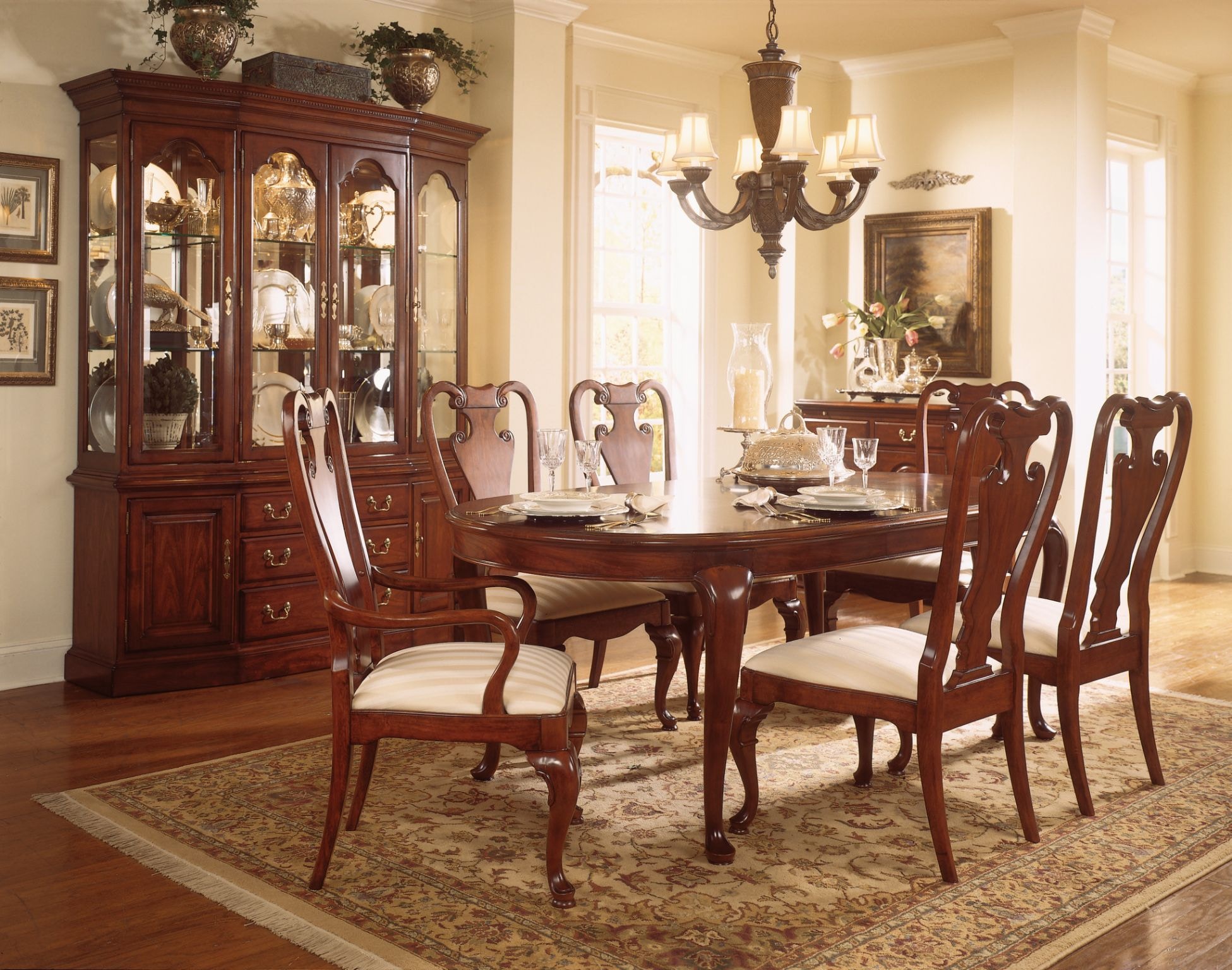 Oval Dining Table